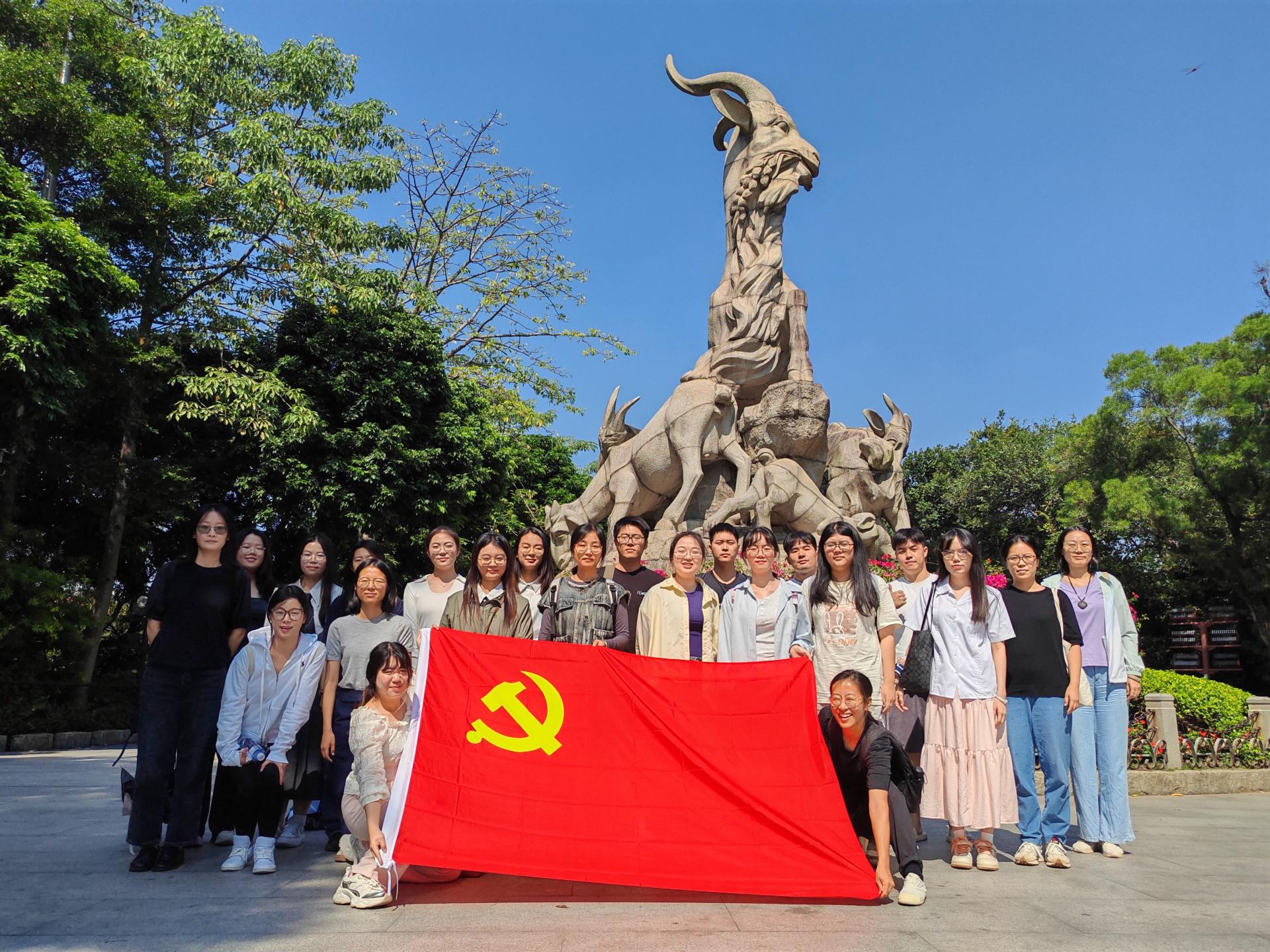 追忆革命历史，传承红色基因——广州越秀公园红色地标参观记